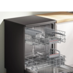 LAVE VAISSELLE BOSCH INOX 13C SMS4IKC60T